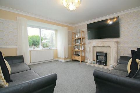 3 bedroom detached house for sale, Hawes Road, Bankfoot, Bradford, BD5