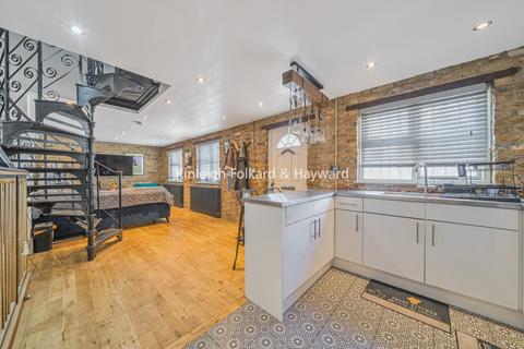 undefined, High Street, Bromley, BR1