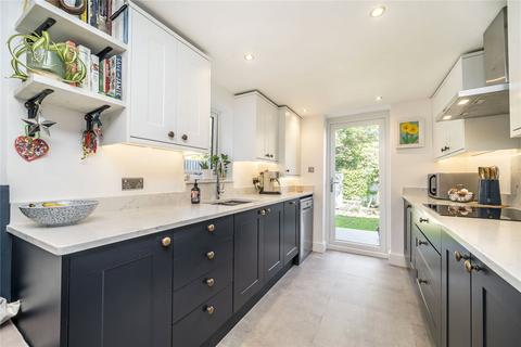 5 bedroom terraced house for sale, Troughton Road, Charlton, London, SE7