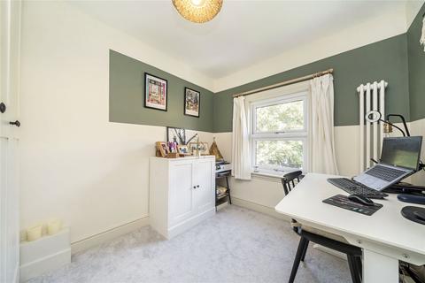 107 Troughton Road, London, SE7 7QF