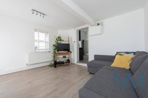 2 bedroom flat for sale, London SE23