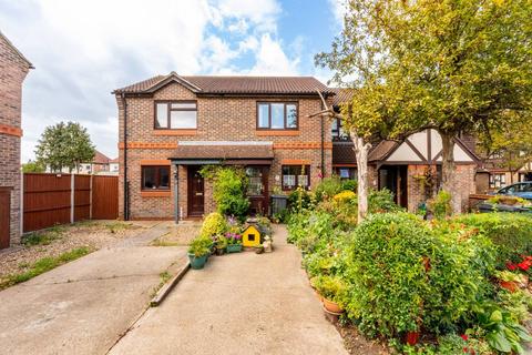 Gooding Close, New Malden, KT3