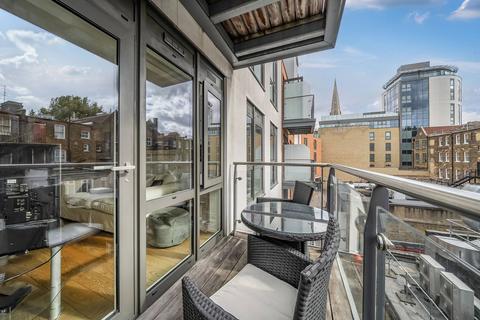 2 bedroom flat for sale, Longfield Avenue, Ealing Broadway, London, W5