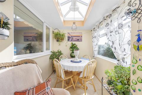 38 Highview Road, Telscombe Cliffs, Peacehaven, BN10 7AZ