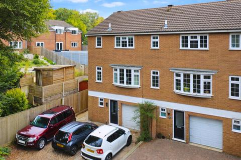 3 bedroom end of terrace house for sale, Glendale, Hemel Hempstead HP1