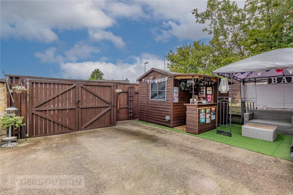 Rear Garden/Driving