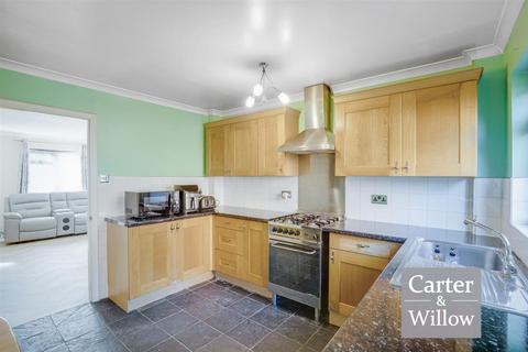 2 bedroom terraced house for sale, Crystal Way, Essex
