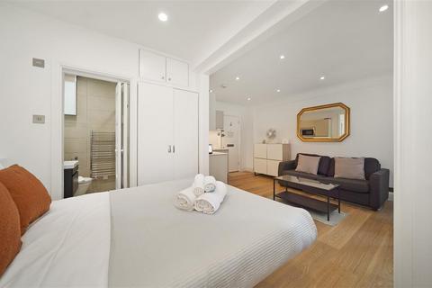 Studio to rent, Sloane Avenue, SW3