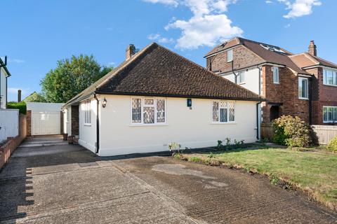 2 bedroom detached house for sale, Medina Avenue, Esher, KT10