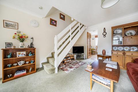 2 bedroom semi-detached house for sale, Puttocks Close, Haslemere, West Sussex, GU27