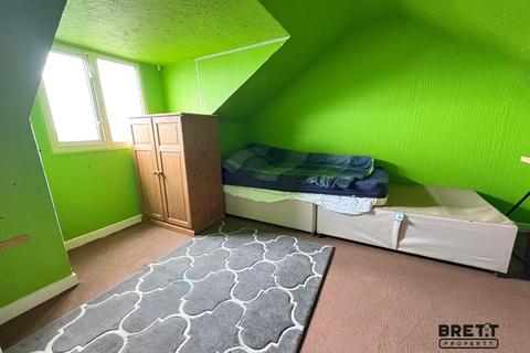 undefined, Flat 7 Edinburgh House, 95 Queen Street, Pembroke Dock, Pembrokeshire. SA72 6JE