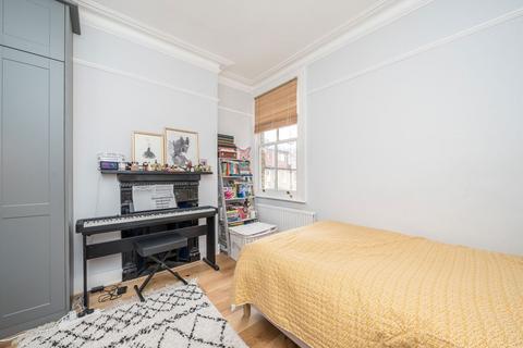 57 Sidney Road, Twickenham, TW1 1JP