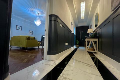 1 bedroom apartment to rent, STANHOPE Gardens, LONDON, SW7