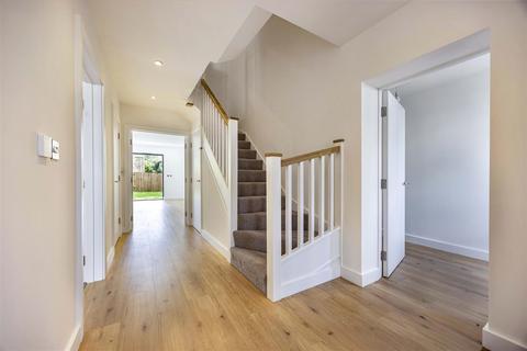 undefined, Cleevelands Drive, Pittville, Cheltenham
