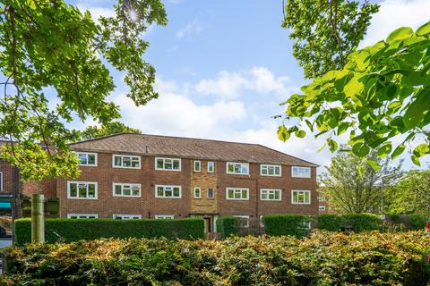 2 bedroom apartment for sale, Virginia Water