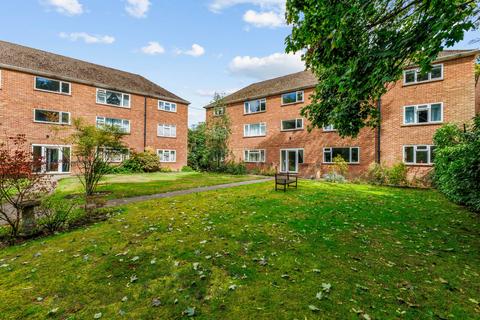 2 bedroom apartment for sale, Virginia Water