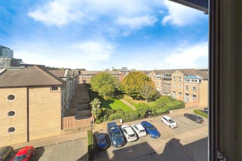2 bedroom apartment for sale, Andes Close, Southampton, Hampshire