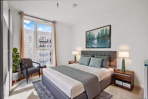 2 bedroom flat to rent, Farine Avenue, London UB3