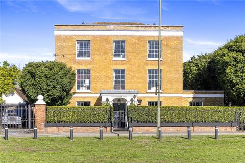 undefined, Russell Road, Shepperton, Surrey, TW17
