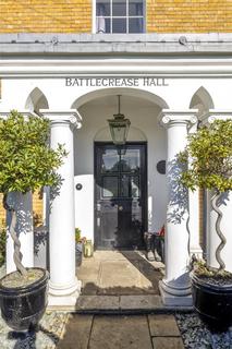 undefined, Russell Road, Shepperton, Surrey, TW17