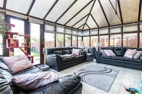 undefined, Pound Lane North, Basildon SS15