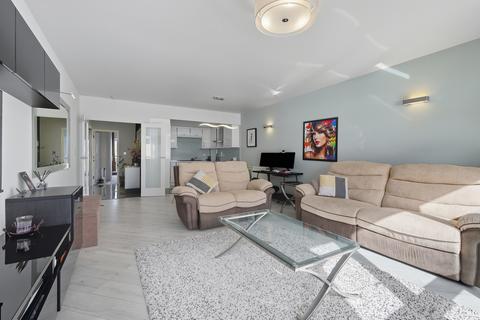 2 bedroom flat for sale, London E14
