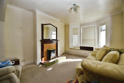 undefined, Sutton Road, Hull