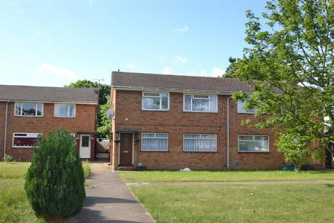 Peninsular Close, Bedfont