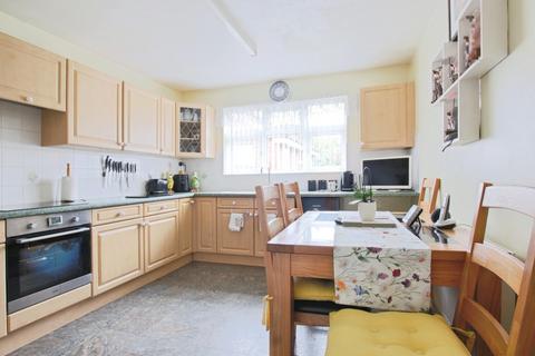 3 bedroom detached bungalow for sale, Newbridge Road, Burstwick, HU12 9HS