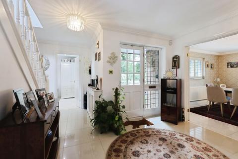 41 Cavendish Avenue, Sheffield, S17 3NJ