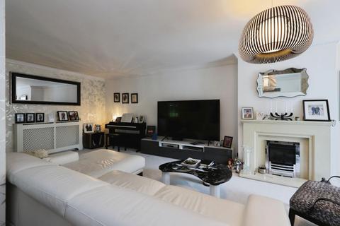 41 Cavendish Avenue, Sheffield, S17 3NJ