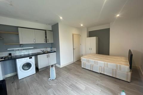 undefined, Rayners Lane, Pinner HA5