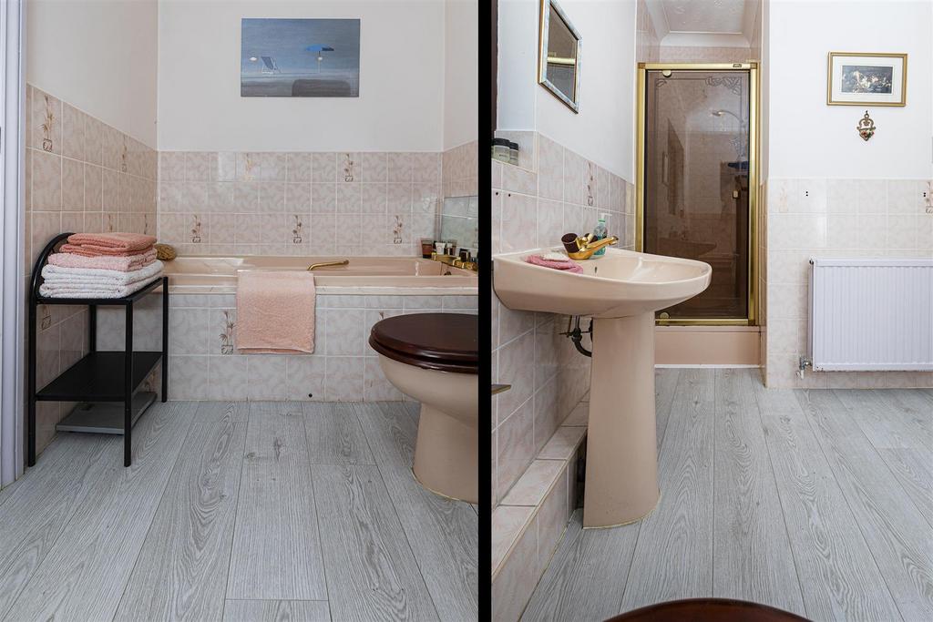 En Suite Bathroom