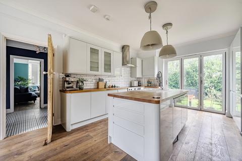 3 bedroom detached house for sale, Vicarage Lane, Haslemere, Surrey, GU27