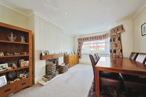 undefined, Fairfield Avenue, Kirk Ella, Hull, HU10 7UH