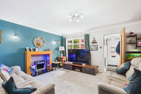 undefined, Cheshire Close, Hull,  HU5 5XS