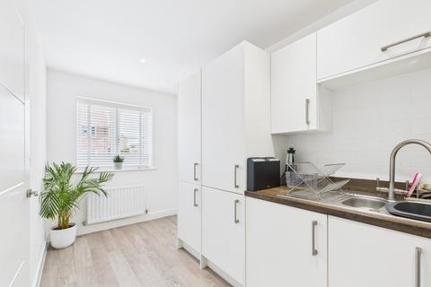 2 bedroom semi-detached house for sale, Oxtoby Close, Beverley, HU17 0GW