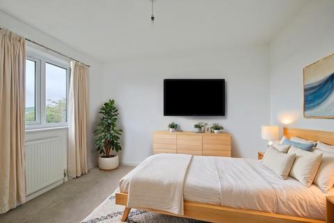 18 Bittern Close, Hull, HU4 6SQ