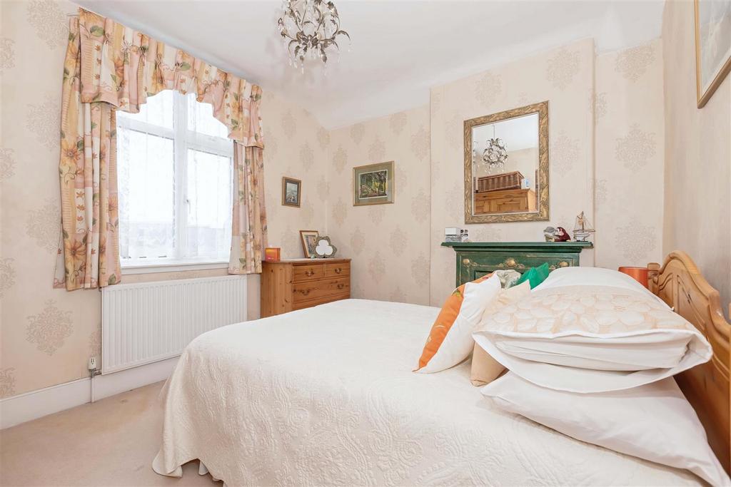 For Sale by Aspire Residential   Reigate Road