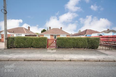 undefined, Wigmore Lane, Luton, Bedfordshire, LU2