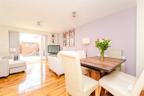 22 Laurence Rise, Dartford, DA2 6FX
