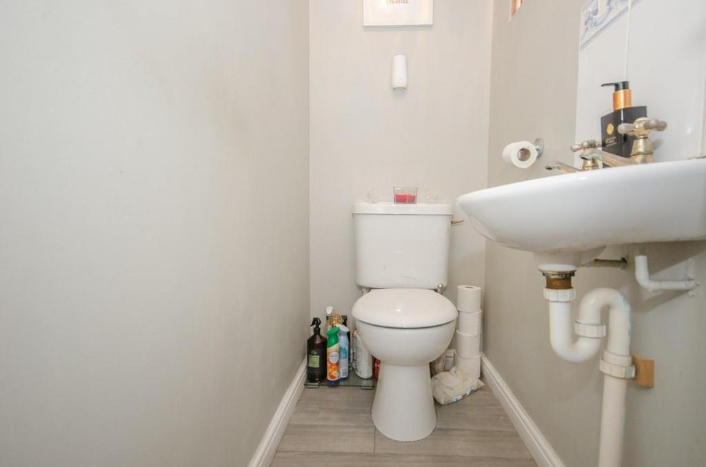 Cloakroom.jpg