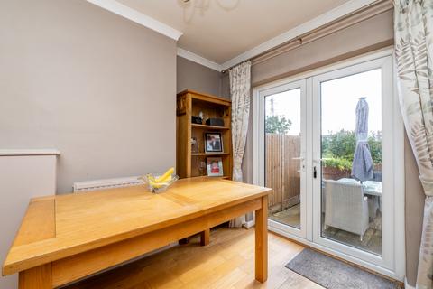 3 bedroom end of terrace house for sale, Kingsbridge Road, Morden SM4