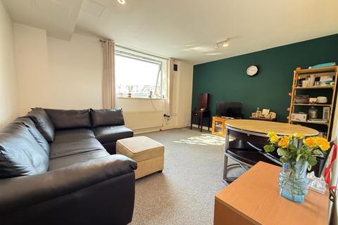 Axon Place, Ilford