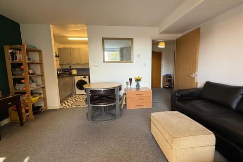 1 bedroom flat for sale, Axon Place, Ilford