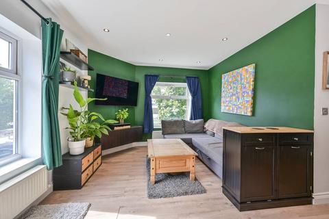 2 bedroom flat for sale, Hamilton Road, Wimbledon, London, SW19