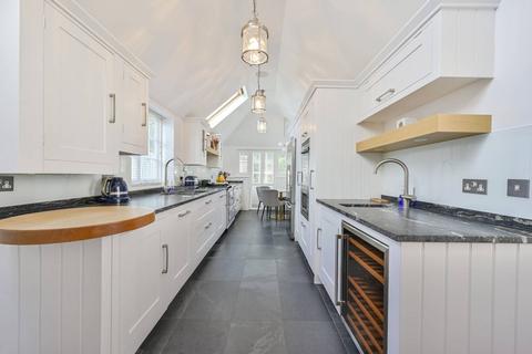 undefined, Ridgway, Wimbledon Village, London, SW19