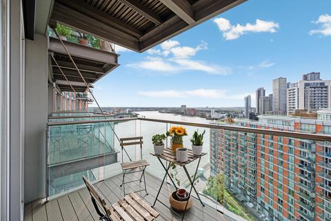 2 bedroom flat for sale, New Providence Wharf, 1 Fairmont Avenue, E14