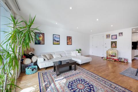 2 bedroom flat for sale, New Providence Wharf, 1 Fairmont Avenue, E14