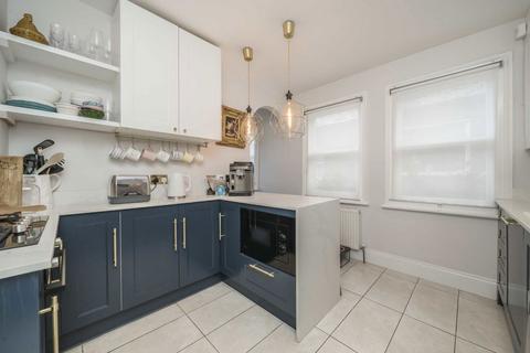 4 bedroom maisonette for sale, Pitshanger Lane, London W5